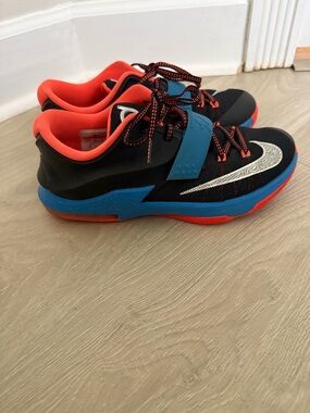 Nike Kids' Black/Blue/Orange Basketball Shoes Women’s 8